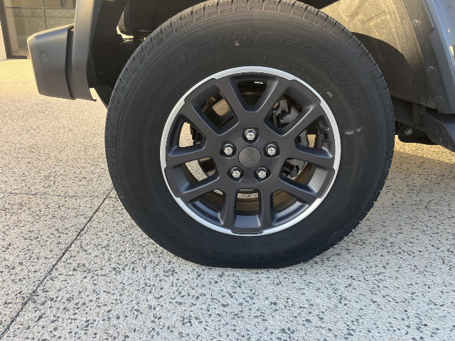 
                                                Utilitaire
                                                 Utilitaire Pick-up - Jeep Gladiator OVERLAND 3.0 V6 MULTIJET - 64970€