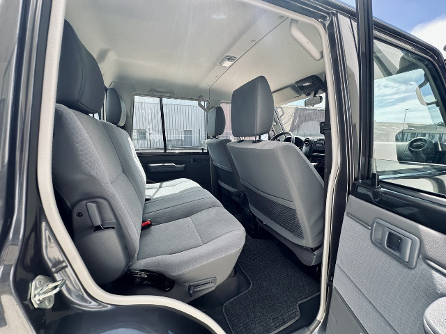 
                                                Utilitaire
                                                 Utilitaire Pick-up - Toyota Grj79 DC LX DOUBLE CABINE V6 4.0L - 104970€