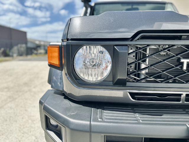 
                                                Utilitaire
                                                 Utilitaire Pick-up - Toyota Grj79 DC LX DOUBLE CABINE V6 4.0L - 104970€