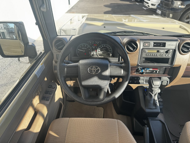 
                                                Utilitaire
                                                 Utilitaire Pick-up - Toyota Grj79 DC LX DOUBLE CABINE V6 4.0L - 104970€