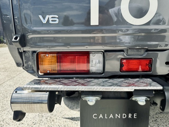 
                                                Utilitaire
                                                 Utilitaire Pick-up - Toyota Grj79 DC LX DOUBLE CABINE V6 4.0L - 104970€