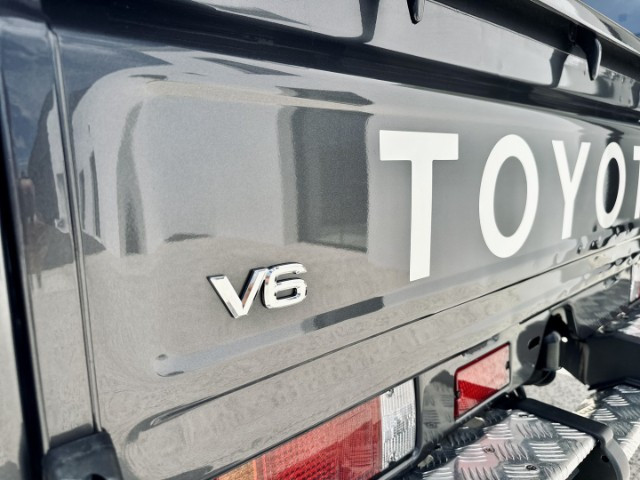 
                                                Utilitaire
                                                 Utilitaire Pick-up - Toyota Grj79 DC LX DOUBLE CABINE V6 4.0L - 104970€