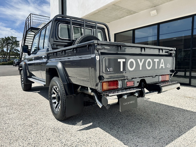 
                                                Utilitaire
                                                 Utilitaire Pick-up - Toyota Grj79 DC LX DOUBLE CABINE V6 4.0L - 94970€