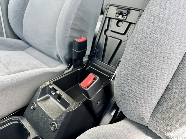 
                                                Utilitaire
                                                 Utilitaire Pick-up - Toyota Grj79 DC LX DOUBLE CABINE V6 4.0L - 94970€