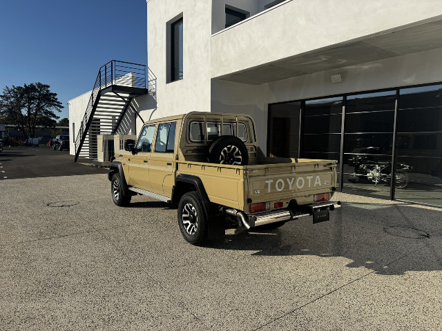 
                                                Utilitaire
                                                 Utilitaire Pick-up - Toyota Grj79 DC LX DOUBLE CABINE V6 4.0L - 94970€