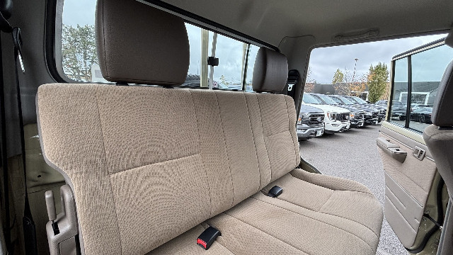 
                                                Utilitaire
                                                 Utilitaire Pick-up - Toyota Grj79 DC LX DOUBLE CABINE V6 4.0L - 94970€