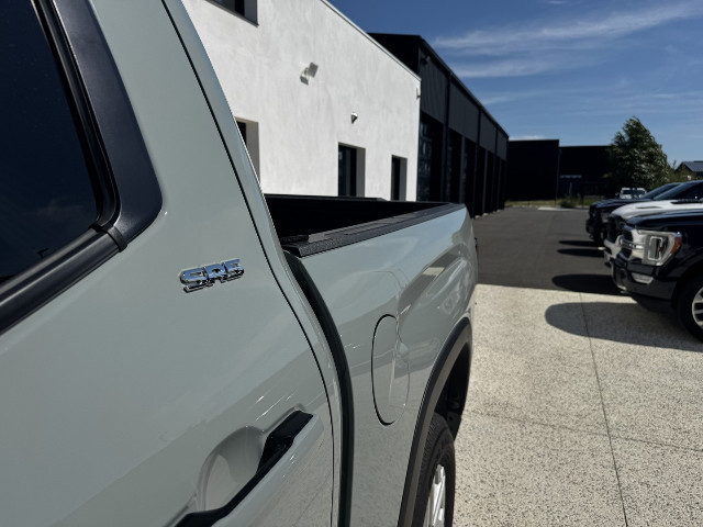 
                                                Utilitaire
                                                 Utilitaire - Toyota Tundra SR5 3.4L V6 DOUBLE CABINE - 86970€