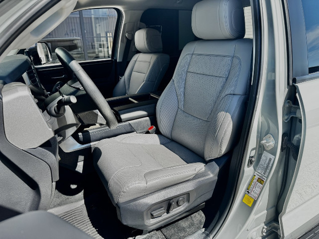 
                                                Utilitaire
                                                 Utilitaire - Toyota Tundra SR5 3.4L V6 DOUBLE CABINE - 86970€