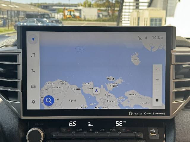 
                                                Utilitaire
                                                 Utilitaire - Toyota Tundra SR5 3.4L V6 DOUBLE CABINE - 86970€