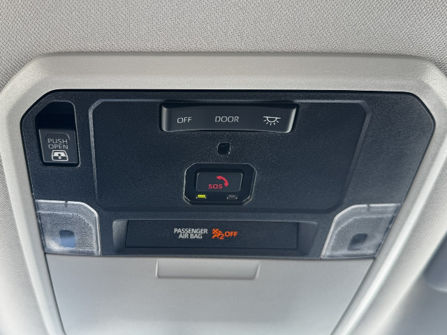 
                                                Utilitaire
                                                 Utilitaire - Toyota Tundra SR5 3.4L V6 DOUBLE CABINE - 86970€