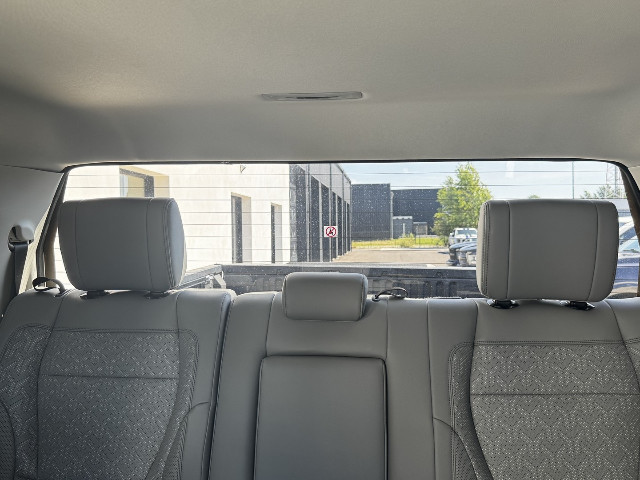 
                                                Utilitaire
                                                 Utilitaire - Toyota Tundra SR5 3.4L V6 DOUBLE CABINE - 86970€