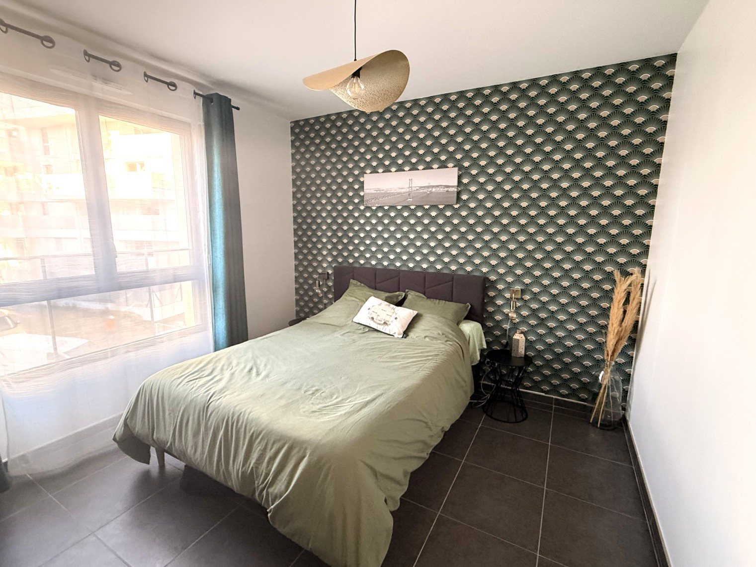 
                                                Vente
                                                 V - GASTON BERGER