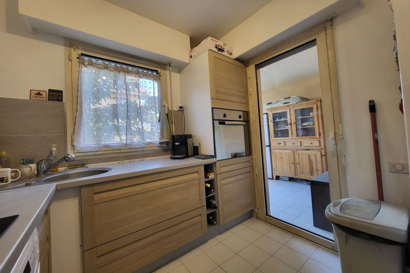 
                                                Vente
                                                 Vallauris au calme et proche des commodités.