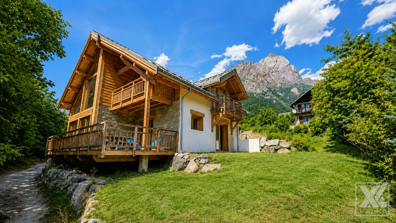 
                                                Vente
                                                 Vallouise – Chalet contemporain d’exception