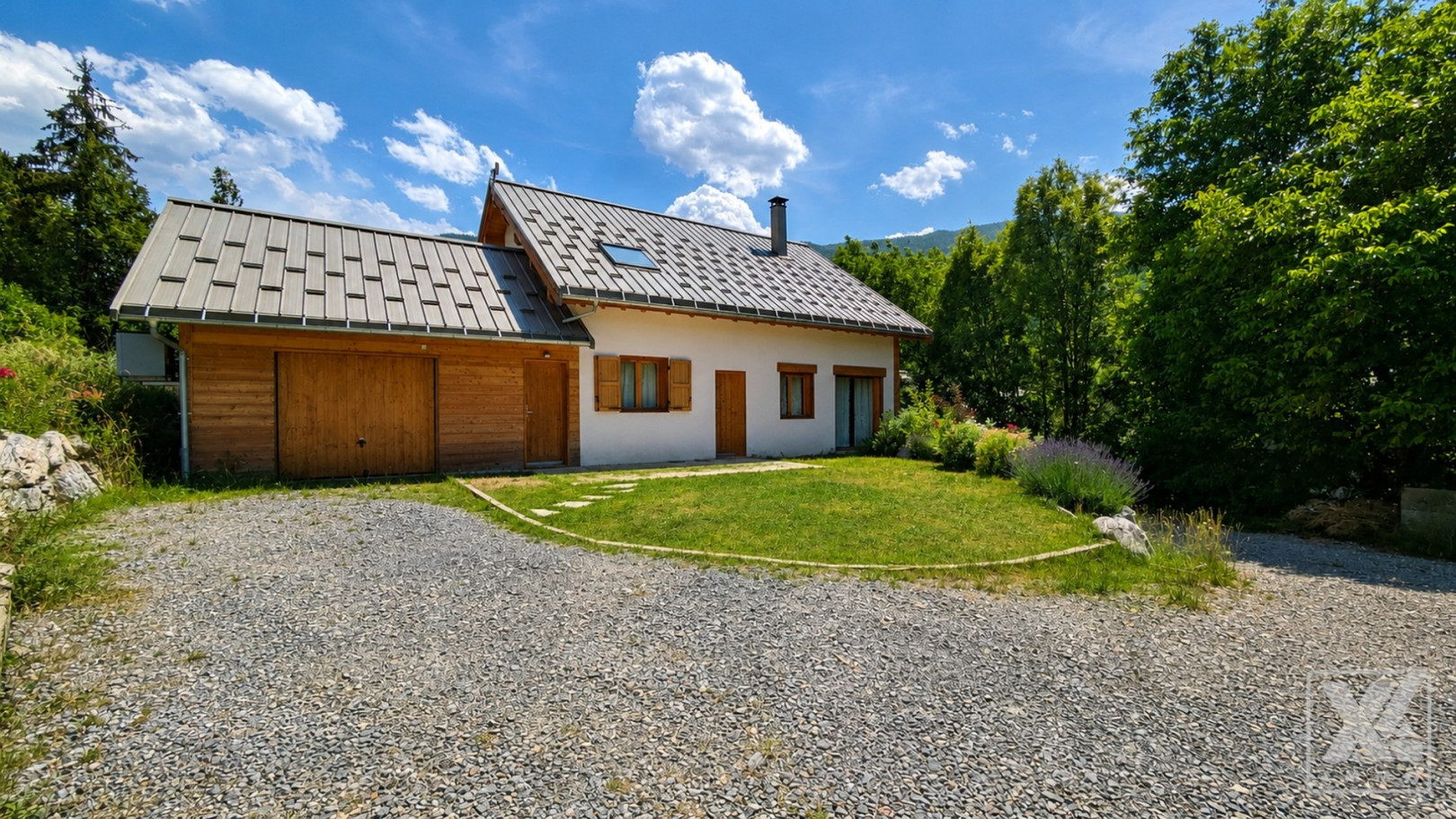 
                                                Vente
                                                 Vallouise – Chalet contemporain d’exception