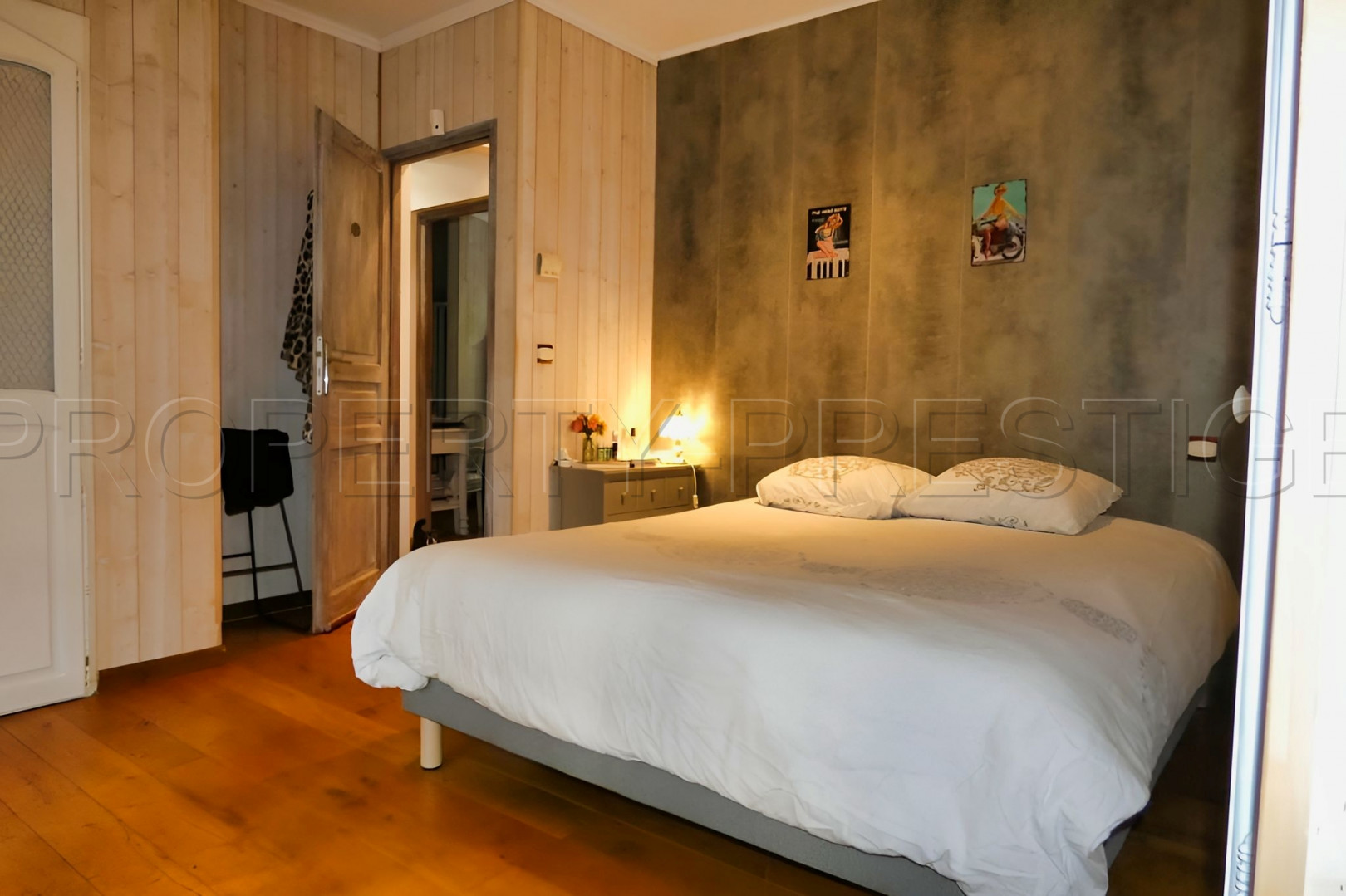 
                                                Vente
                                                 VAR FAYENCE PROPRIETE 6800 M² ET VILLA 180 M²