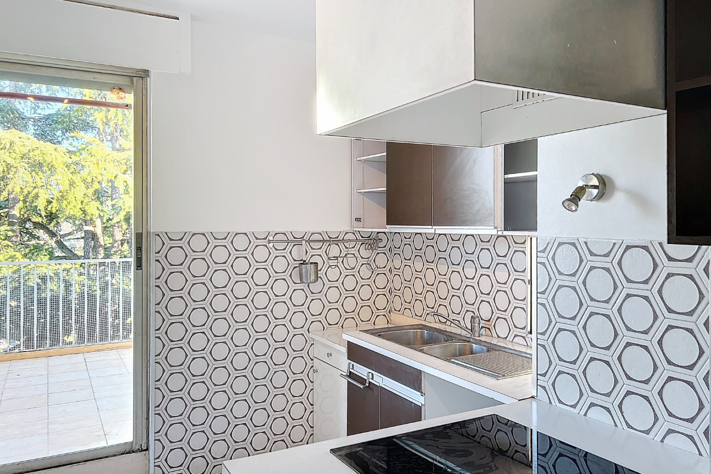 
                                                Location
                                                 Vaste 4 Pièces lumineux 118 m²