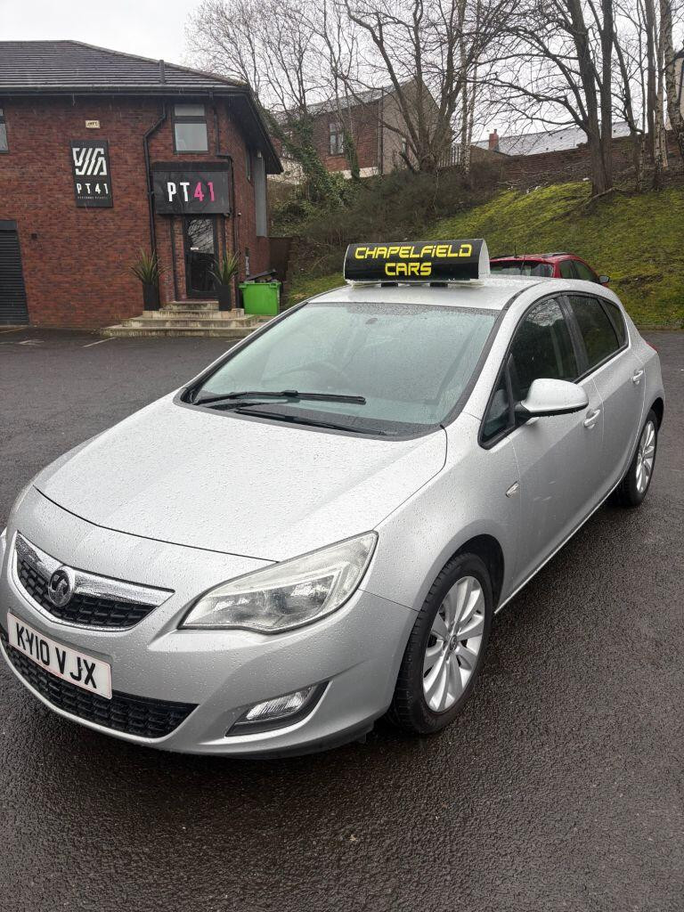 
                                                Voiture
                                                 Vauxhall Astra 1.6 16v Exclusiv Hatchback 5dr Petrol Manual Euro 5 (115 ps) MOT 4/27 73K ONLY 1 OWNER