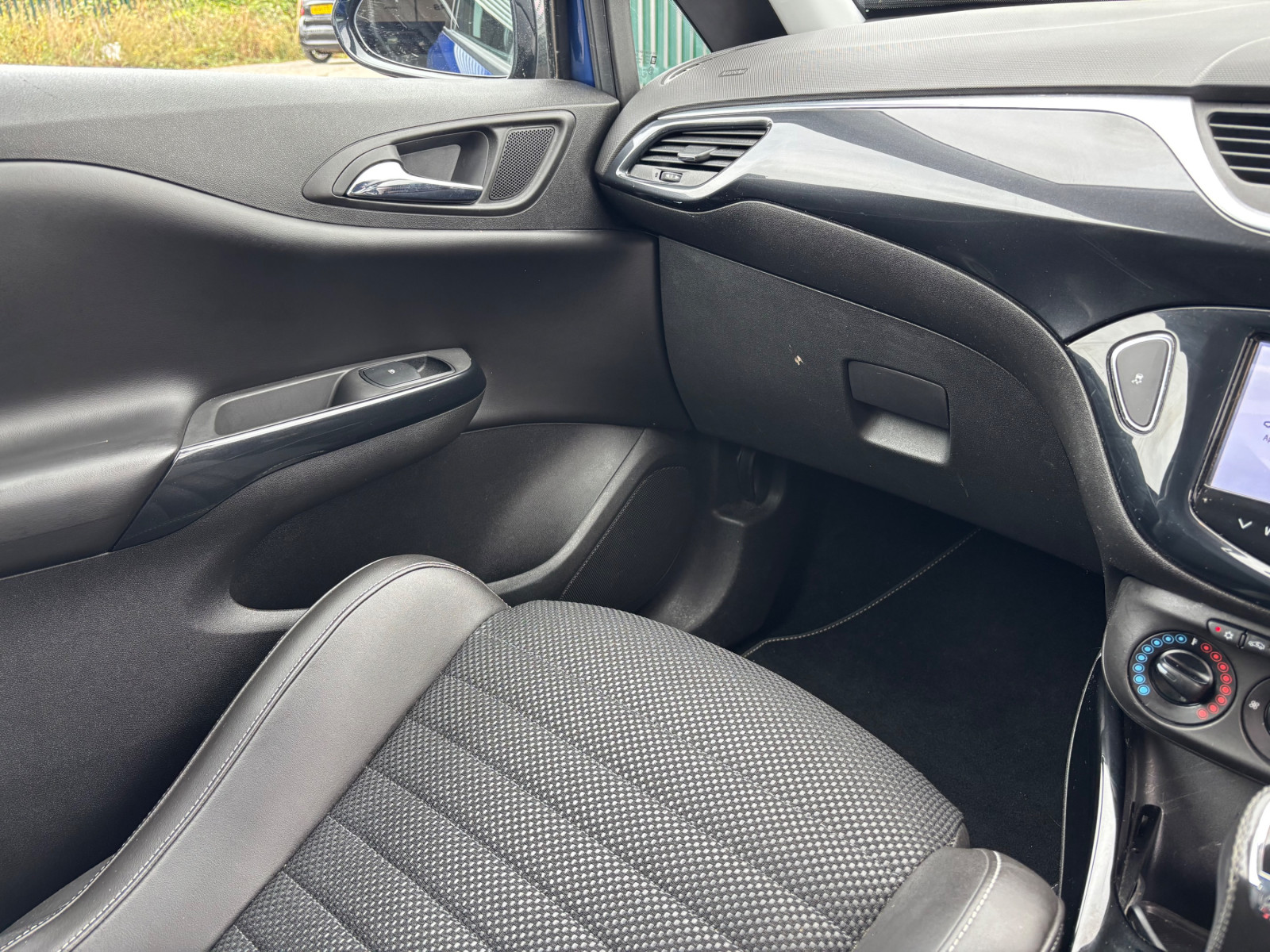 
                                                Voiture
                                                 Vauxhall Corsa VXR