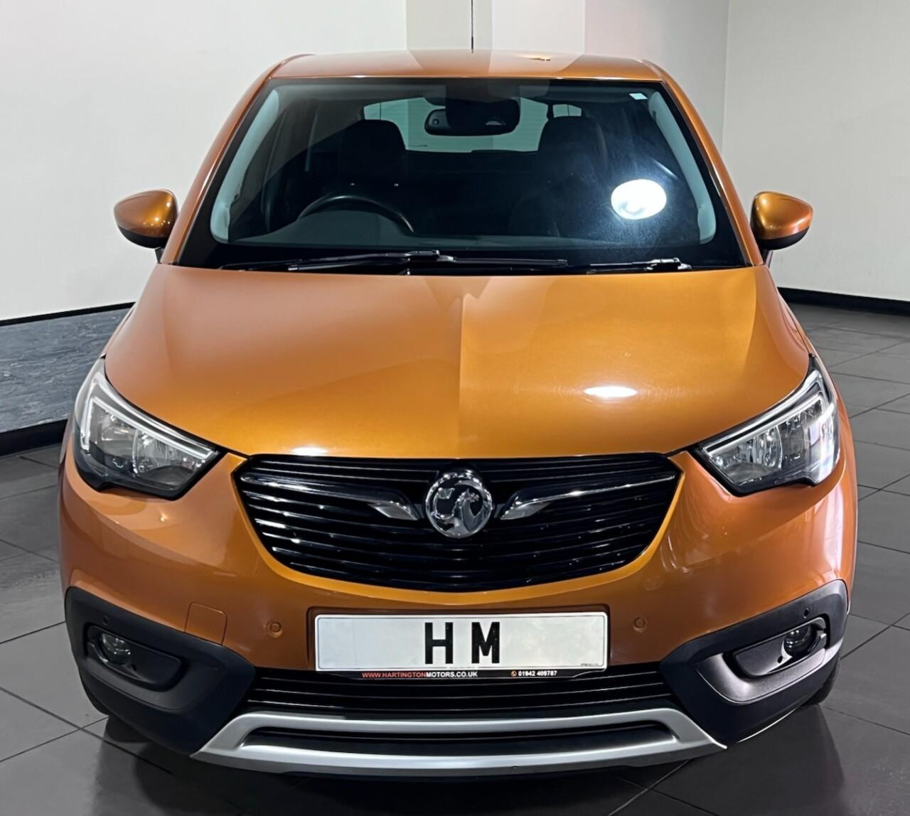 Voiture
                                                 Vauxhall Crossland X 1.6 Turbo D ecoTEC Elite Nav SUV 5dr Diesel Manual Euro 6 (s/s) (99 ps)