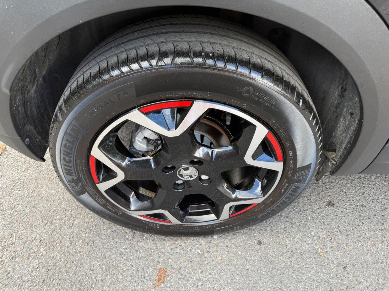 
                                                Voiture
                                                 Vauxhall Mokka 1.2 Turbo SRi Nav Premium SUV 5dr Petrol Manual Euro 6 (s/s) (130 ps)