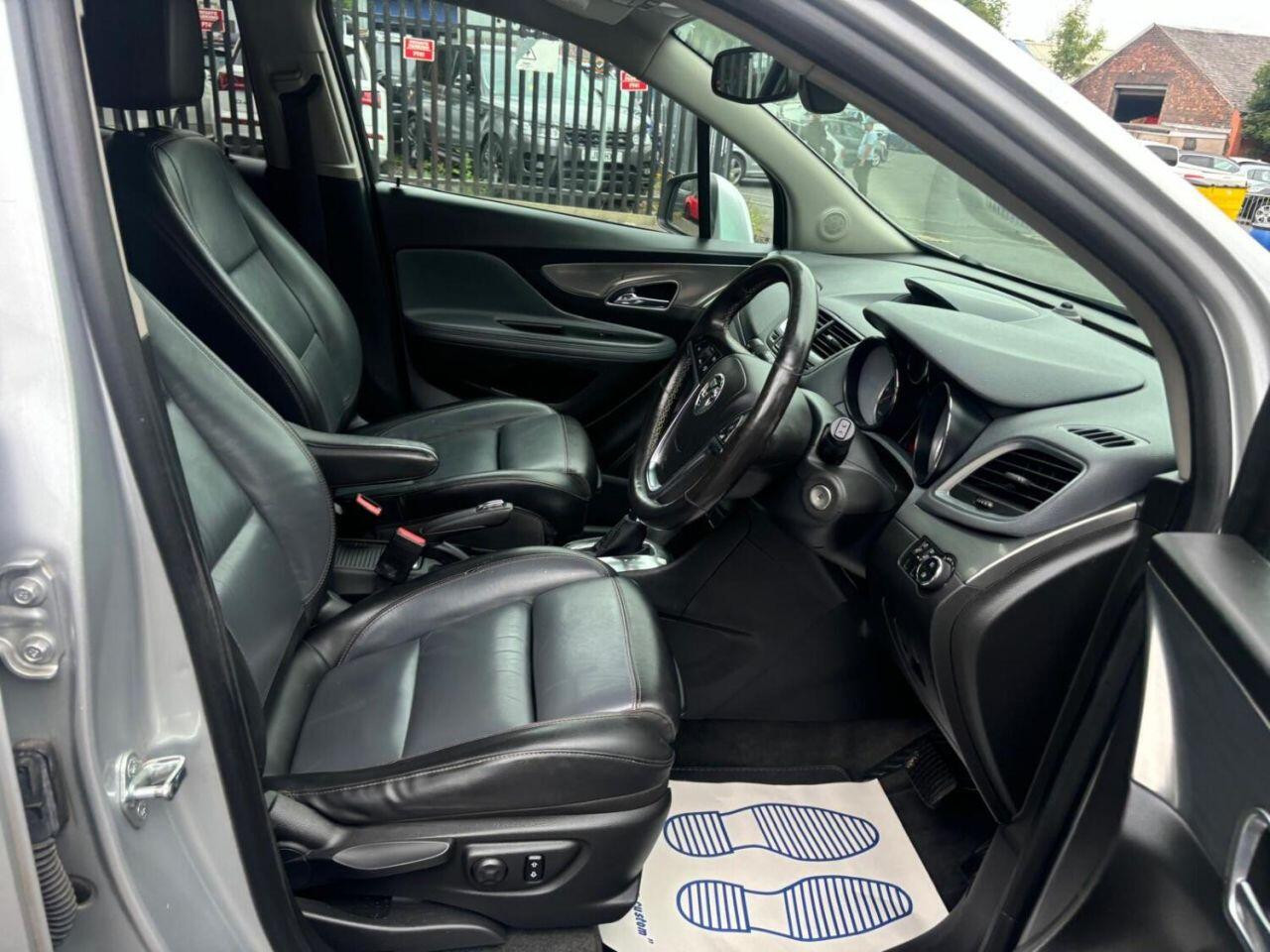 
                                                Voiture
                                                 Vauxhall Mokka 1.4i Turbo SE SUV 5dr Petrol Auto 2WD Euro 6 (140 ps)