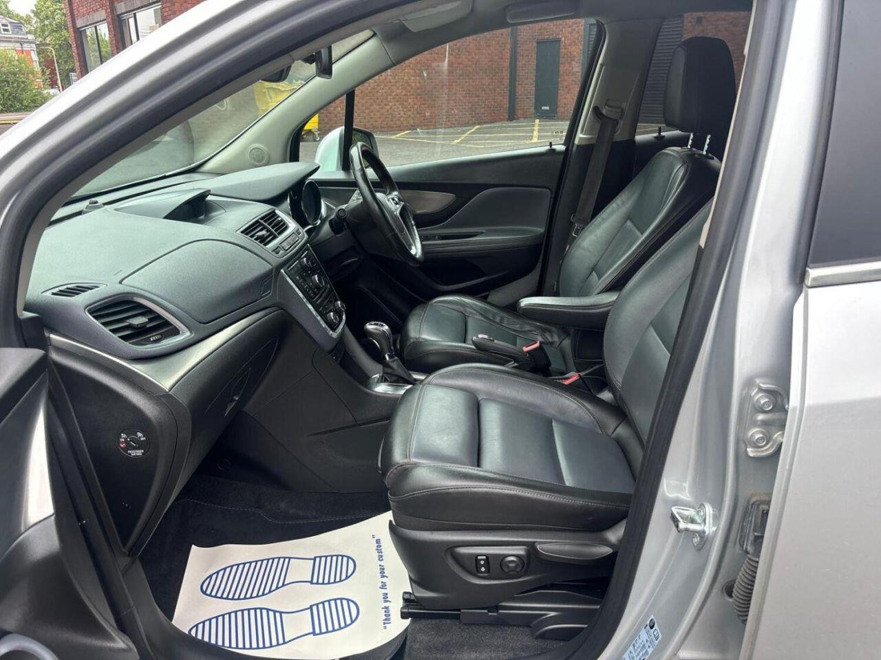 
                                                Voiture
                                                 Vauxhall Mokka 1.4i Turbo SE SUV 5dr Petrol Auto 2WD Euro 6 (140 ps)