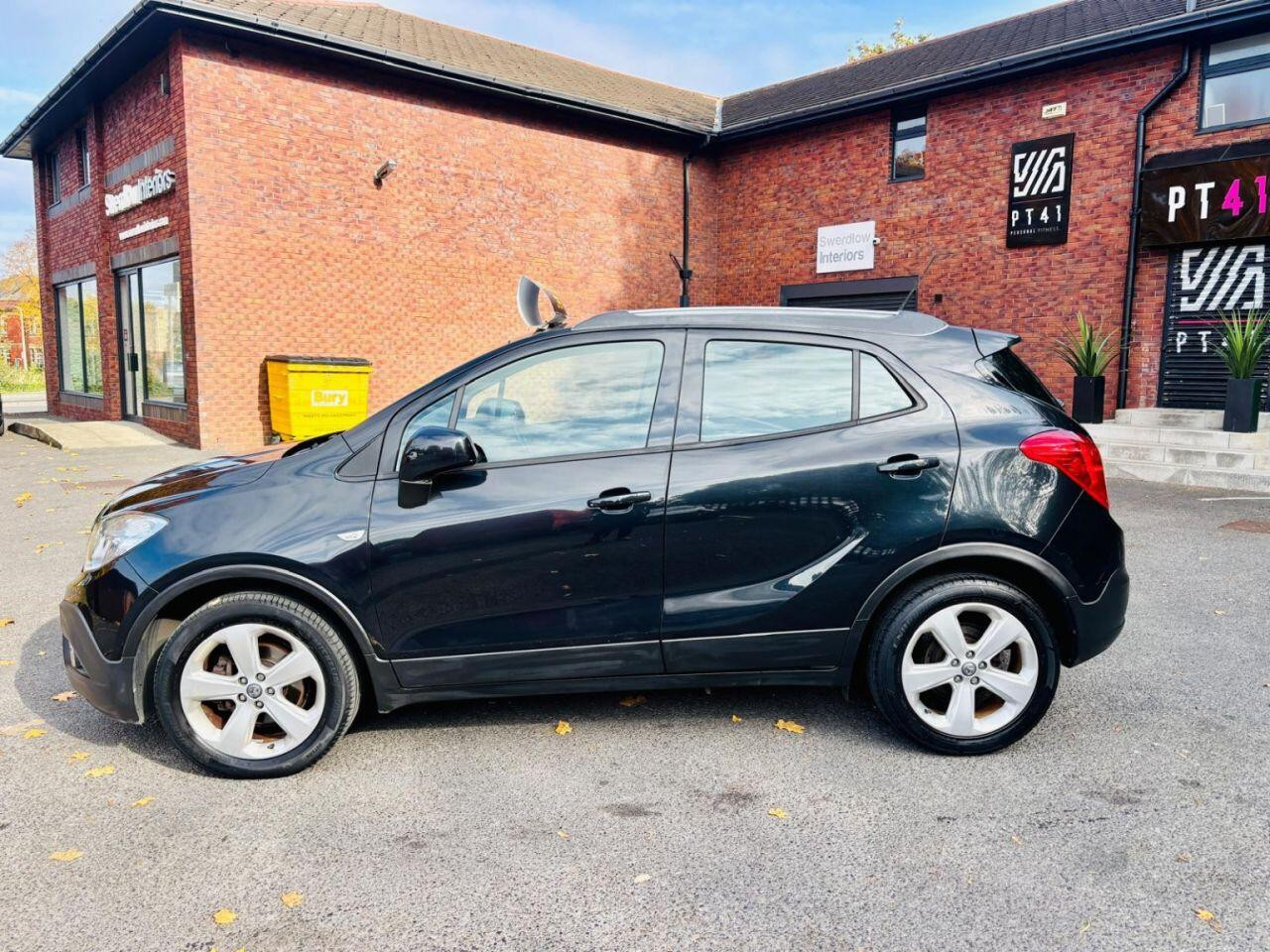 
                                                Voiture
                                                 Vauxhall Mokka 1.7 CDTi Exclusiv SUV 5dr Diesel Manual 2WD Euro 5 (s/s) (130 ps)
