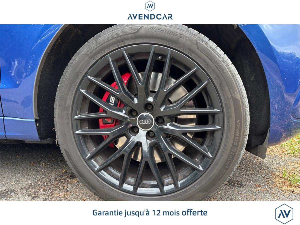 
                                                Voiture
                                                 Véhicule Audi SQ5