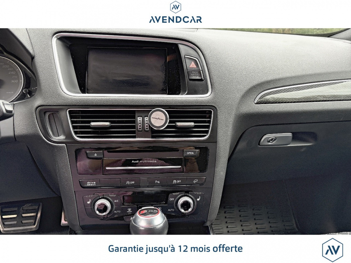 
                                                Voiture
                                                 Véhicule Audi SQ5