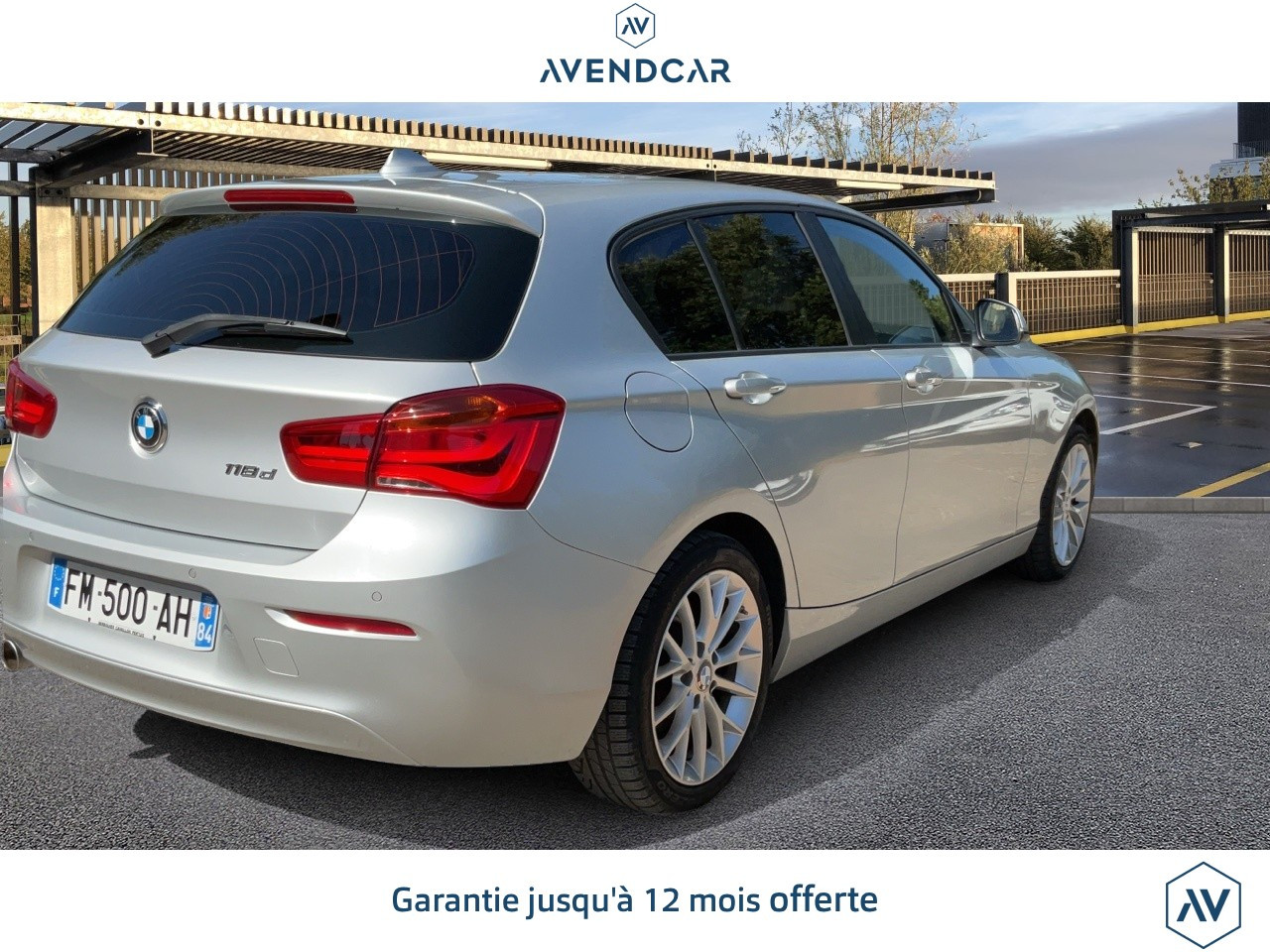 
                                                Voiture
                                                 Véhicule Bmw Série 1