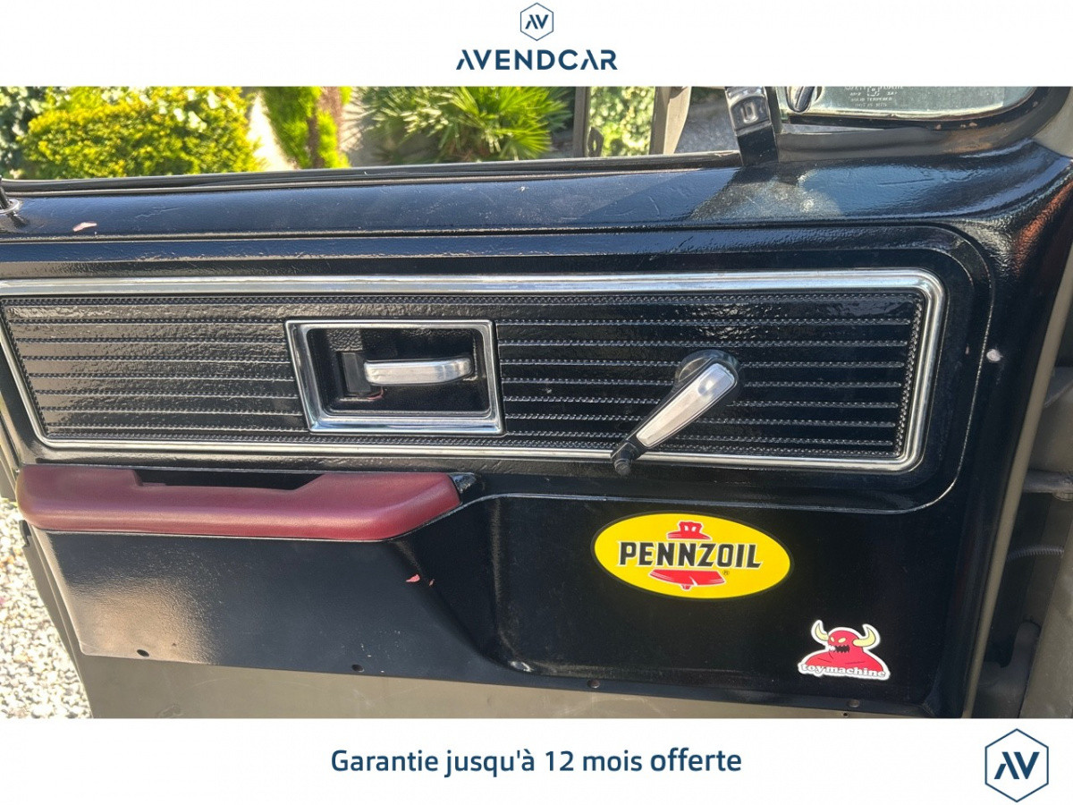 
                                                Voiture
                                                 Véhicule GMC GMC