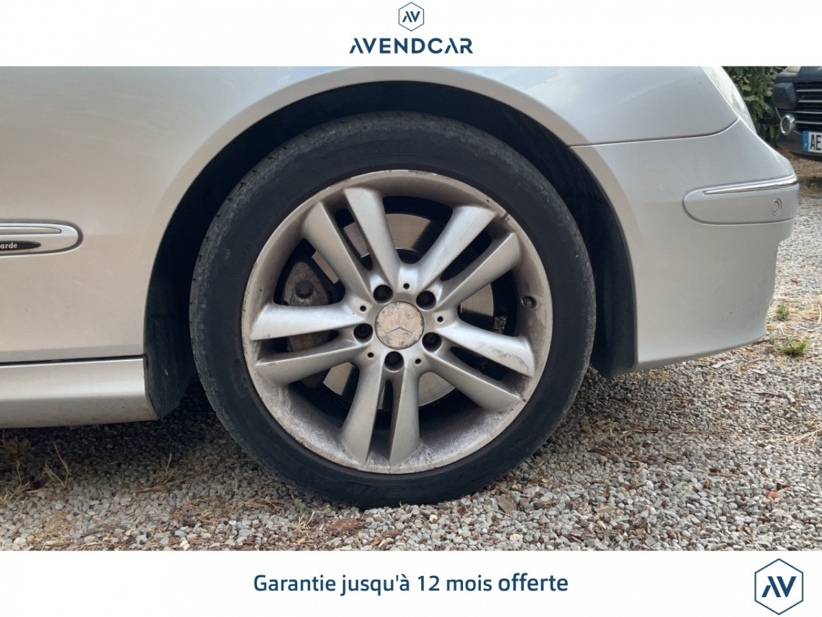 
                                                Voiture
                                                 Véhicule Mercedes Classe CLK