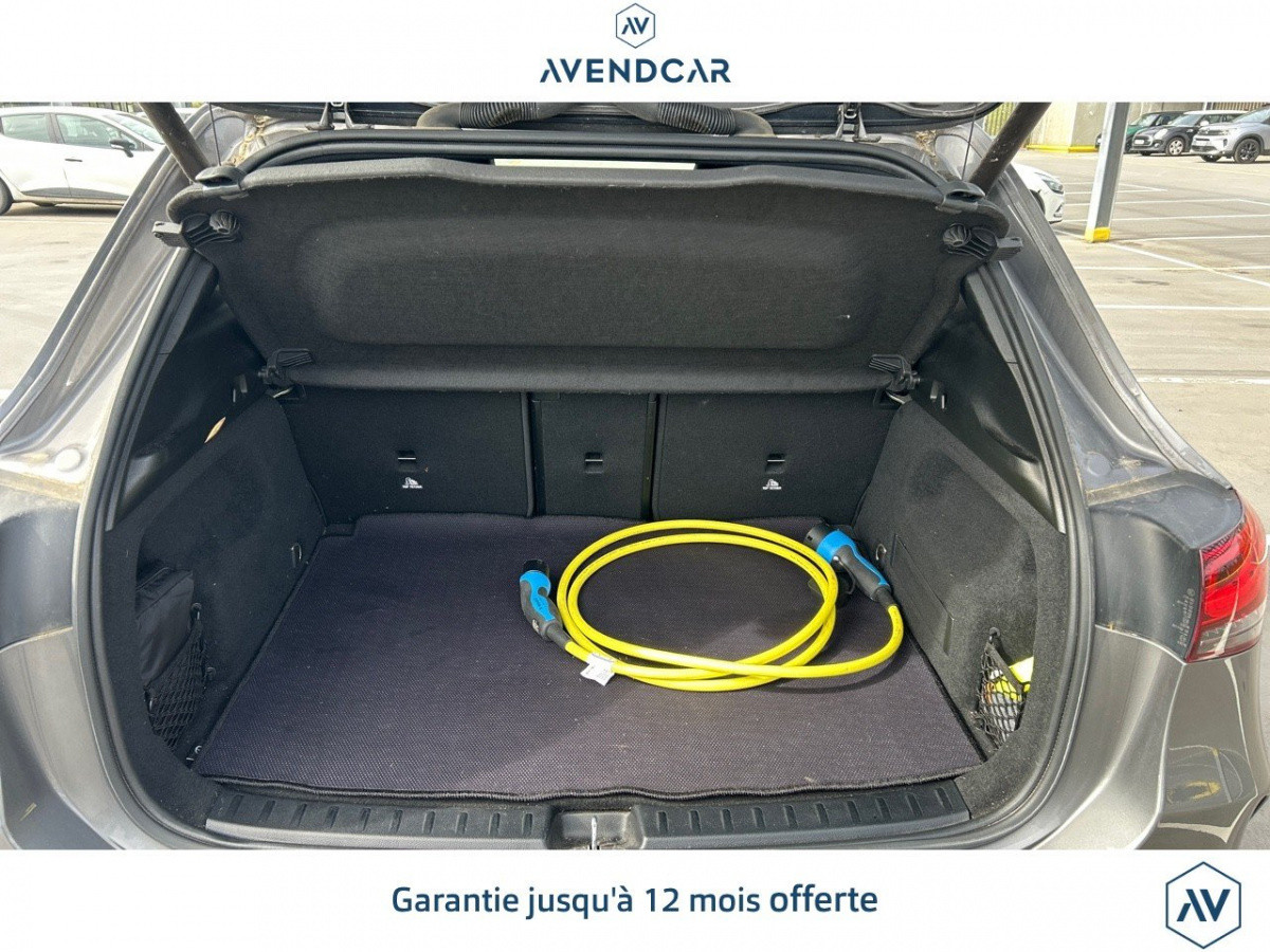 
                                                Voiture
                                                 Véhicule Mercedes EQA