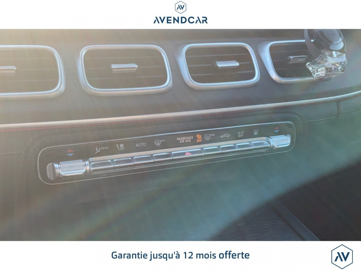 
                                                Voiture
                                                 Véhicule Mercedes GLE Coupe (2)