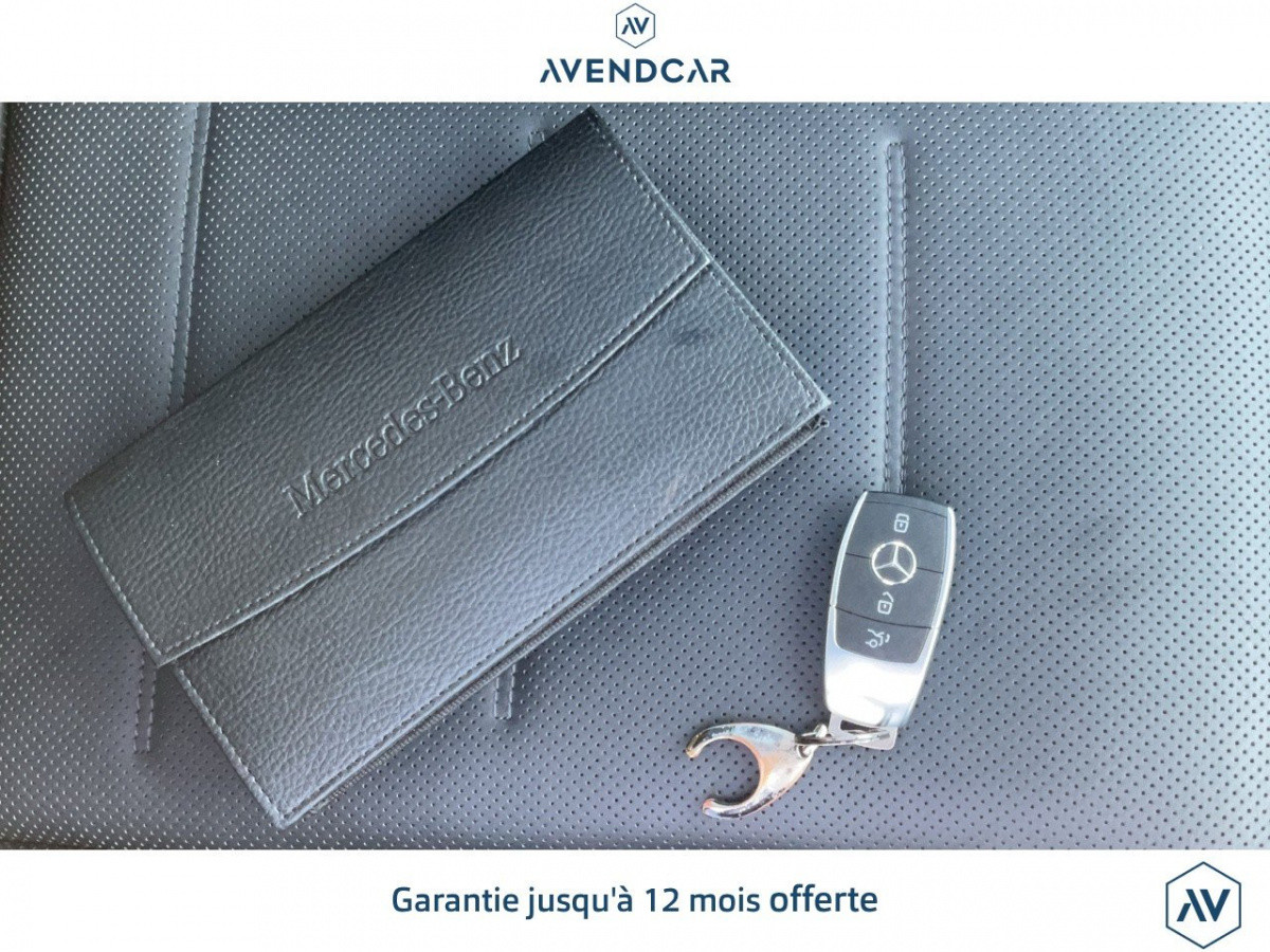 
                                                Voiture
                                                 Véhicule Mercedes GLE Coupe (2)