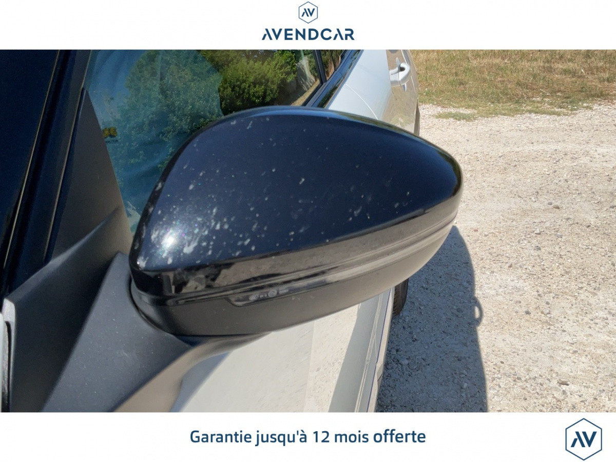 
                                                Voiture
                                                 Véhicule Peugeot 2008 (2)