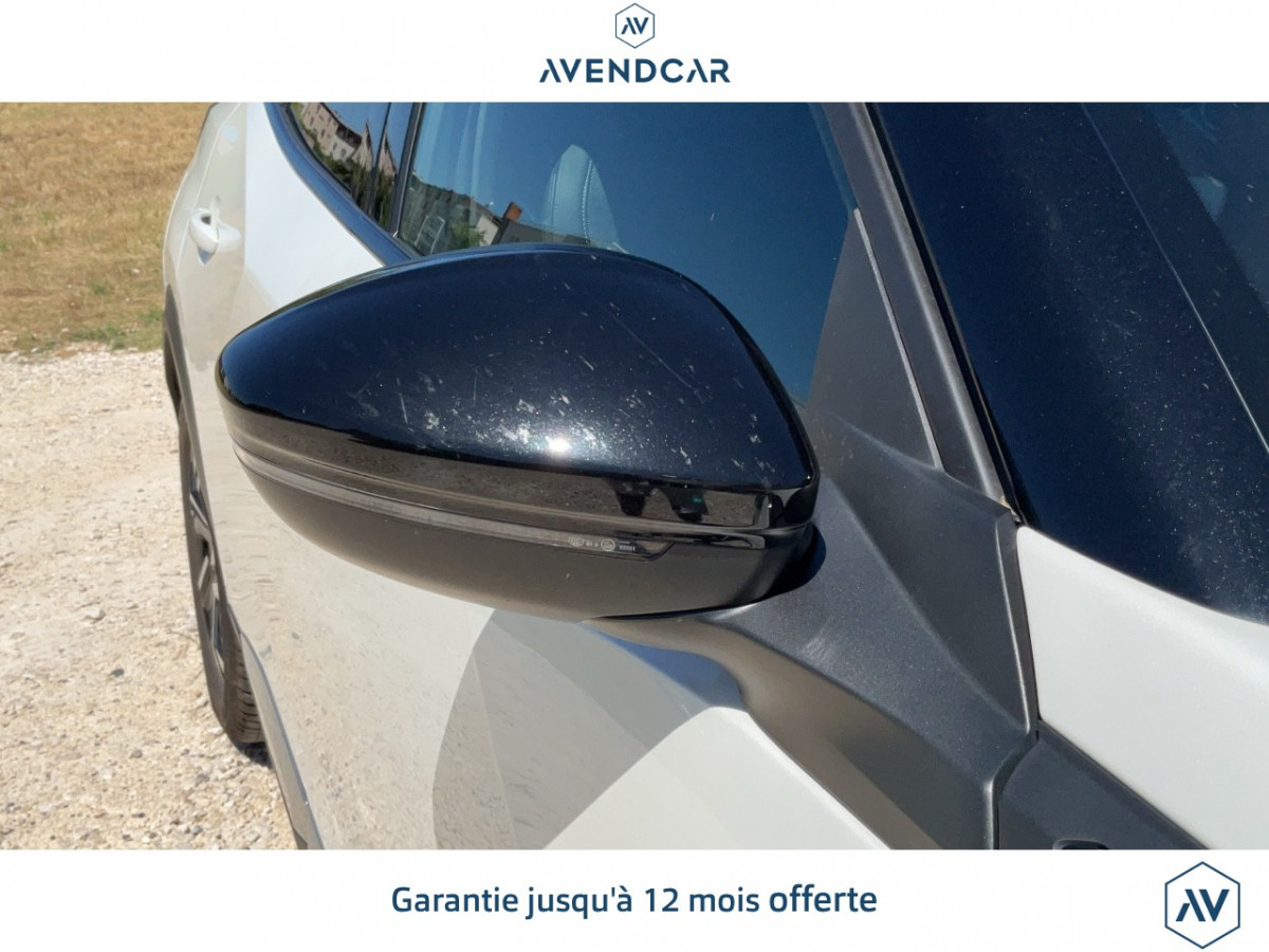 
                                                Voiture
                                                 Véhicule Peugeot 2008 (2)