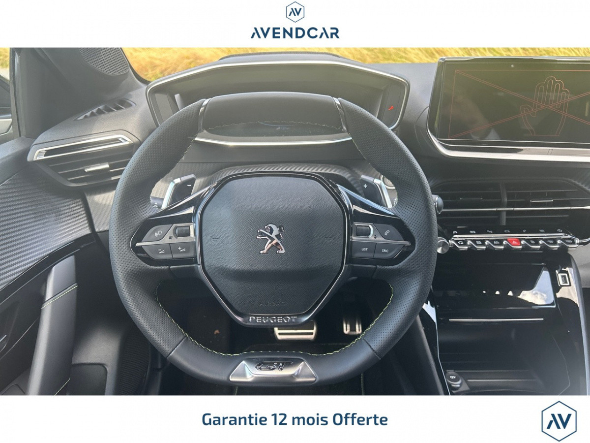 
                                                Voiture
                                                 Véhicule Peugeot 208