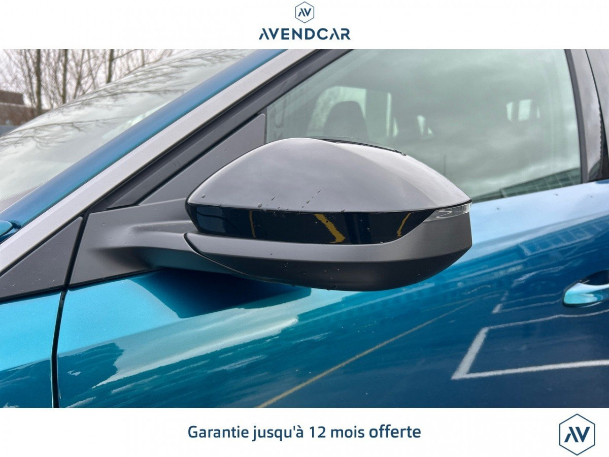
                                                Voiture
                                                 Véhicule Peugeot 3008