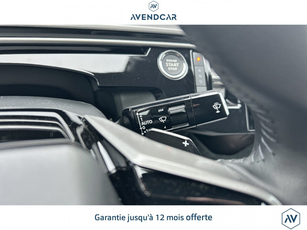 
                                                Voiture
                                                 Véhicule Peugeot 3008