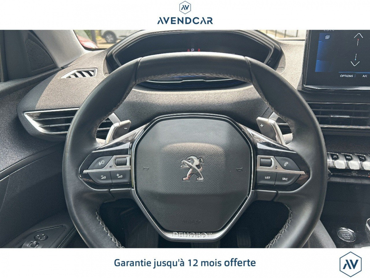 
                                                Voiture
                                                 Véhicule Peugeot 3008