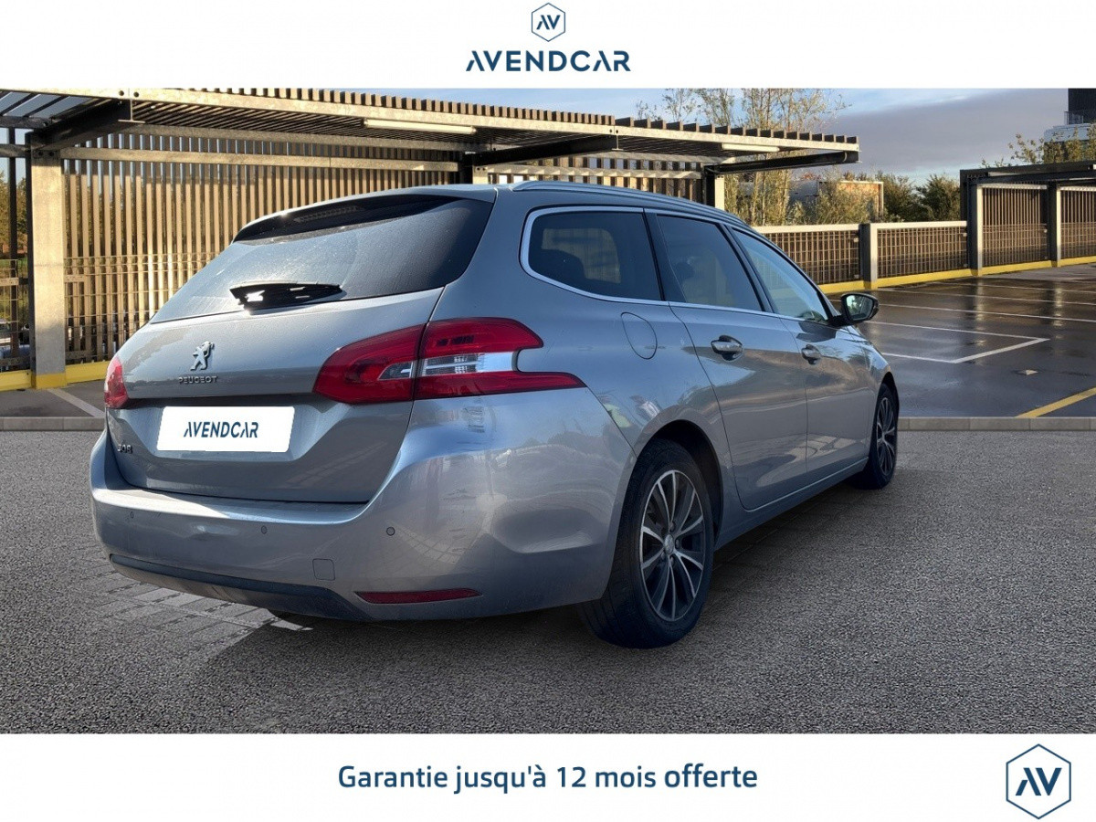 
                                                Voiture
                                                 Véhicule Peugeot 308 SW