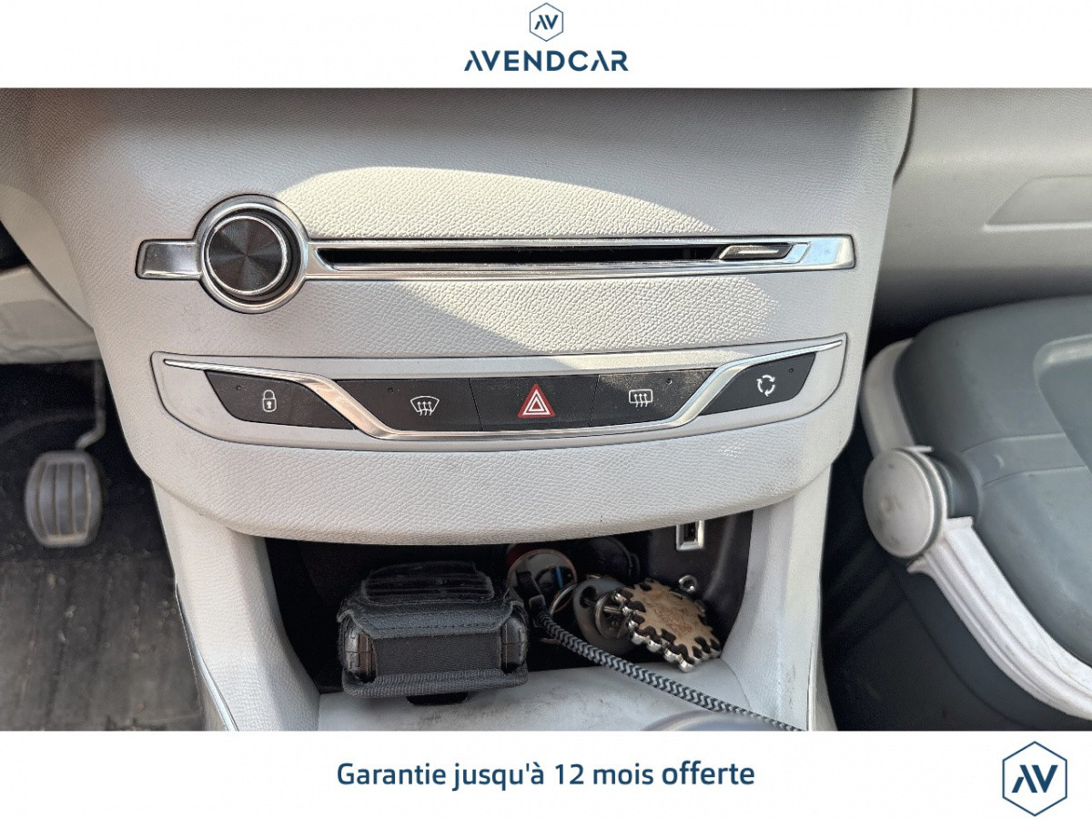 
                                                Voiture
                                                 Véhicule Peugeot 308 SW