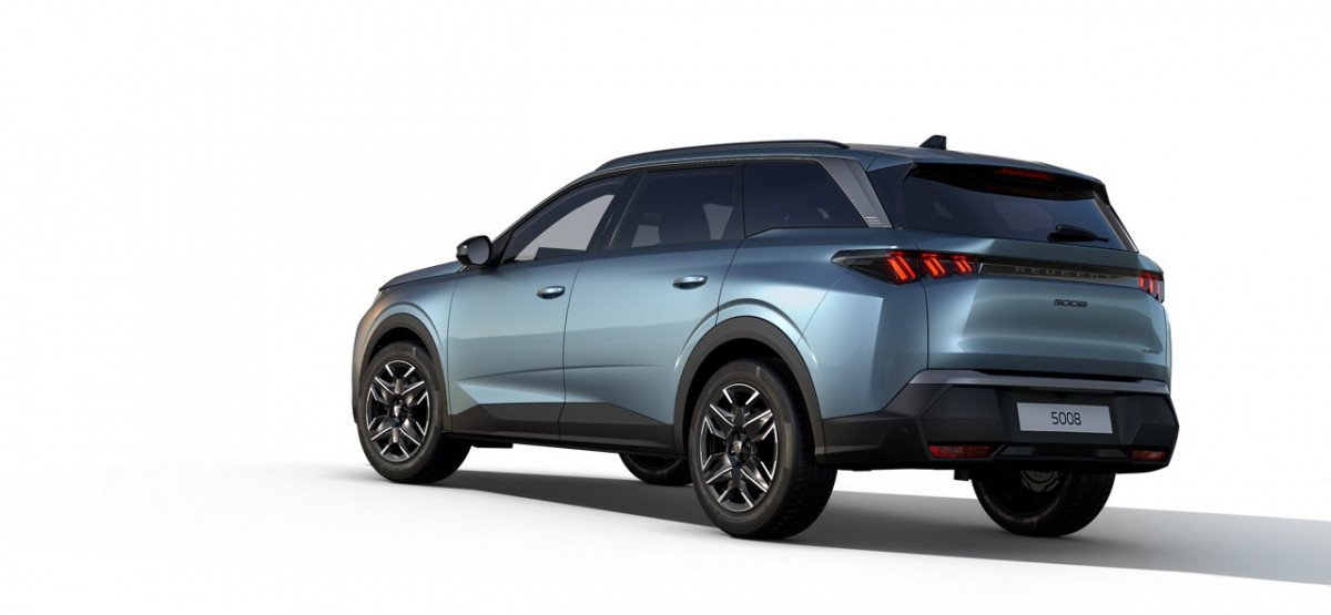 
                                                Voiture
                                                 Véhicule Peugeot 5008