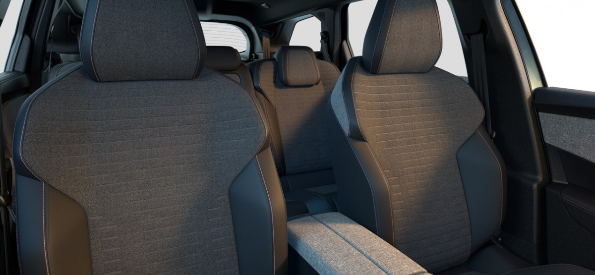 
                                                Voiture
                                                 Véhicule Peugeot 5008