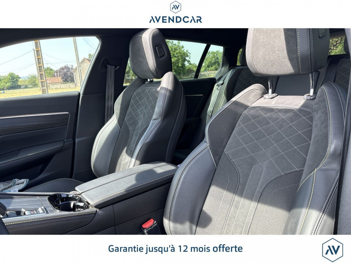 
                                                Voiture
                                                 Véhicule Peugeot 508 (2)