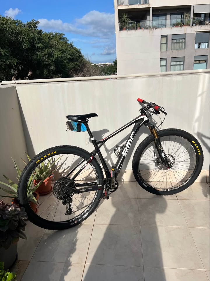 
                                                Vélos
                                                 Vélo VTT BMC Teamelite TE01  Ocassion Bon état
