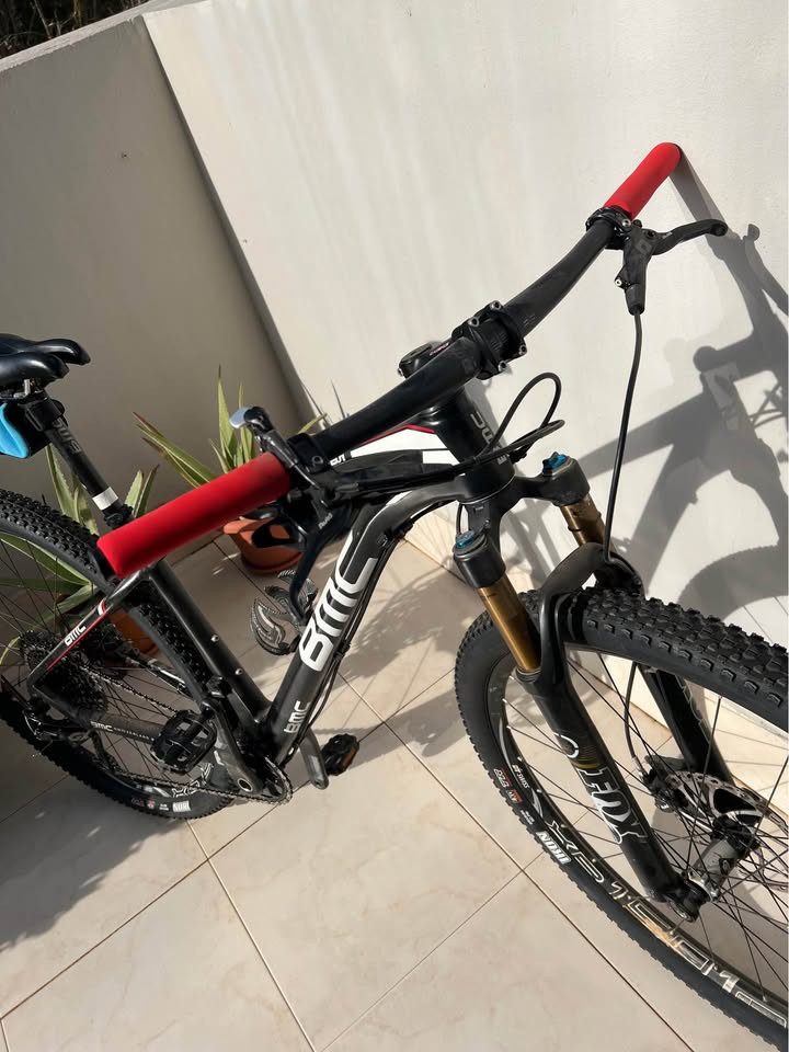 
                                                Vélos
                                                 Vélo VTT BMC Teamelite TE01  Ocassion Bon état
