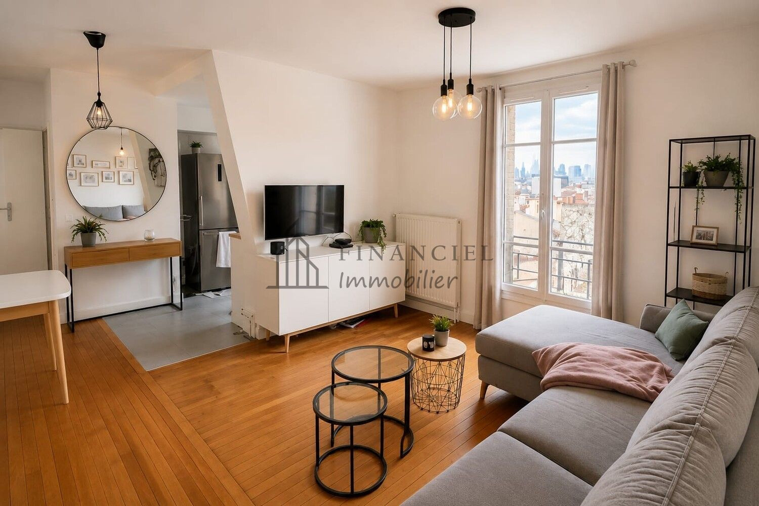 
                                                Vente
                                                 VEND SUPERBE 2 PIECES - 43 M²